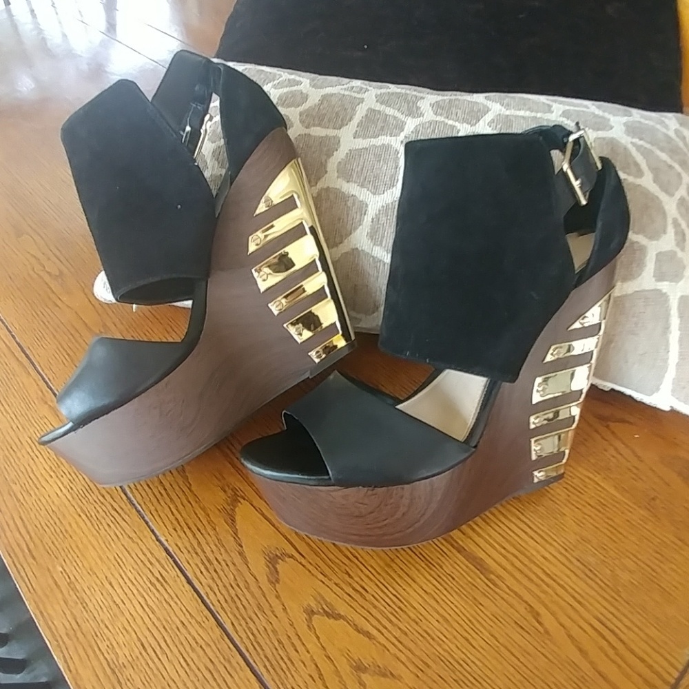 One of a kind ! Gianni Bini